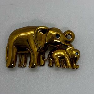 Gold Tone Elephant Pin